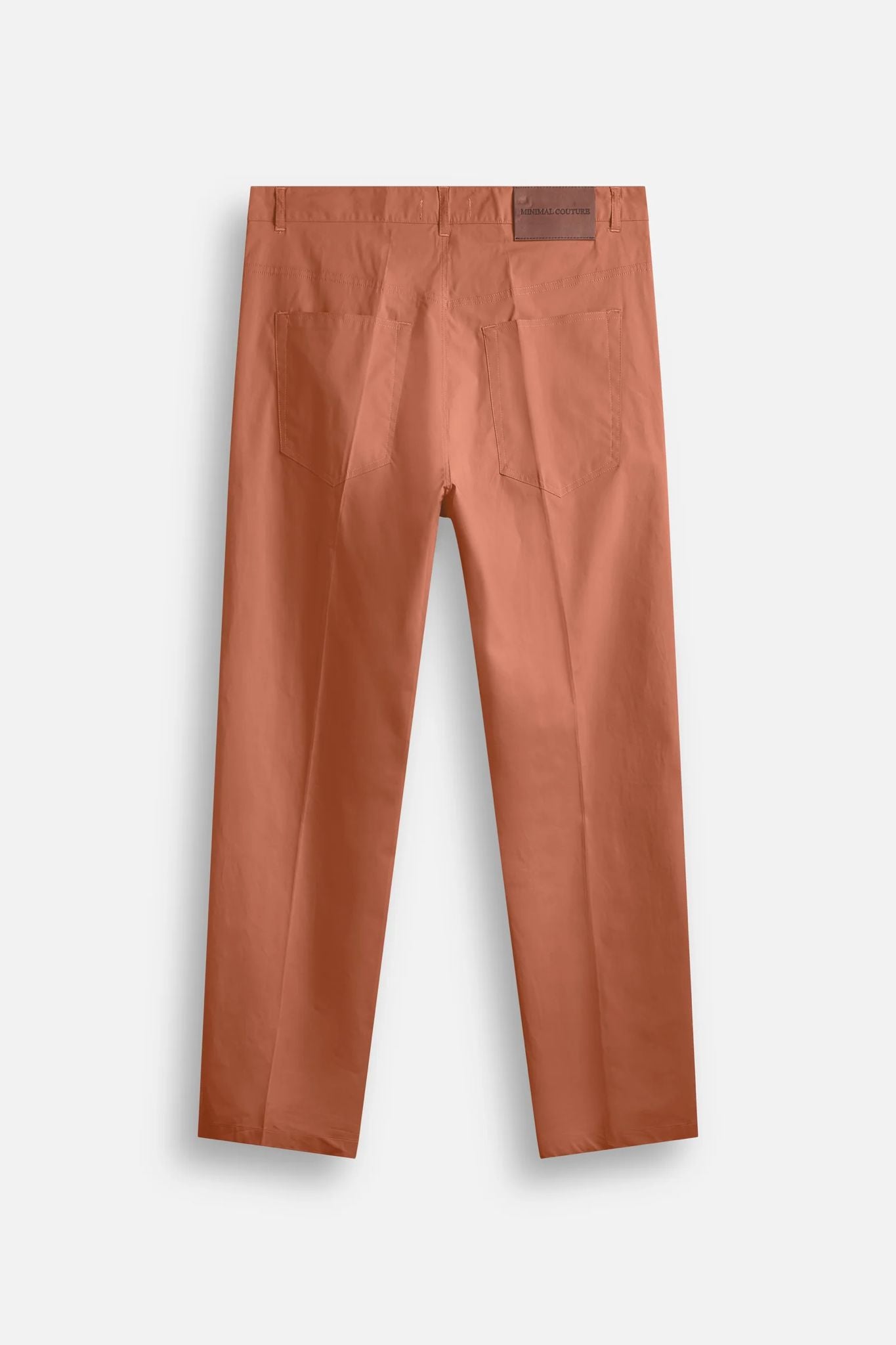 Overshirt colorata e pantalone Minimal Couture