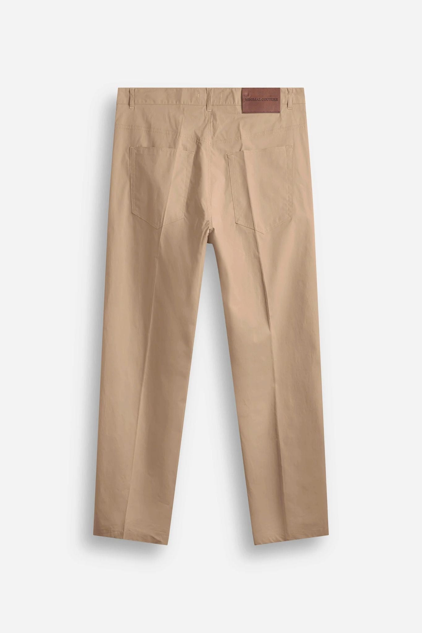 Overshirt colorata e pantalone Minimal Couture
